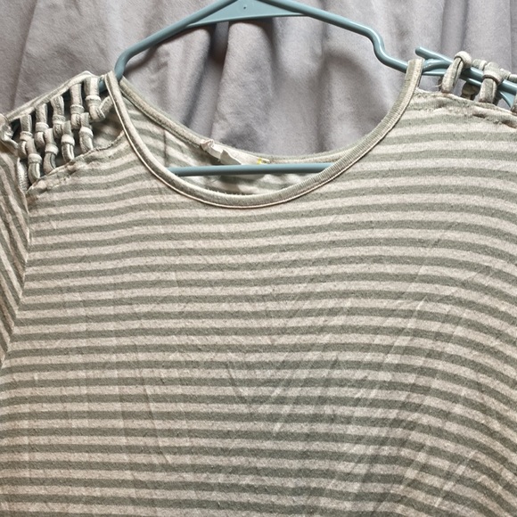 Cute - Picture 2 of 2